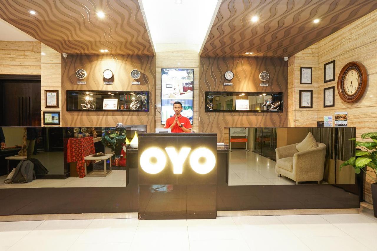 Oyo 197 Prime Royal Hotel Kapasari Exterior foto